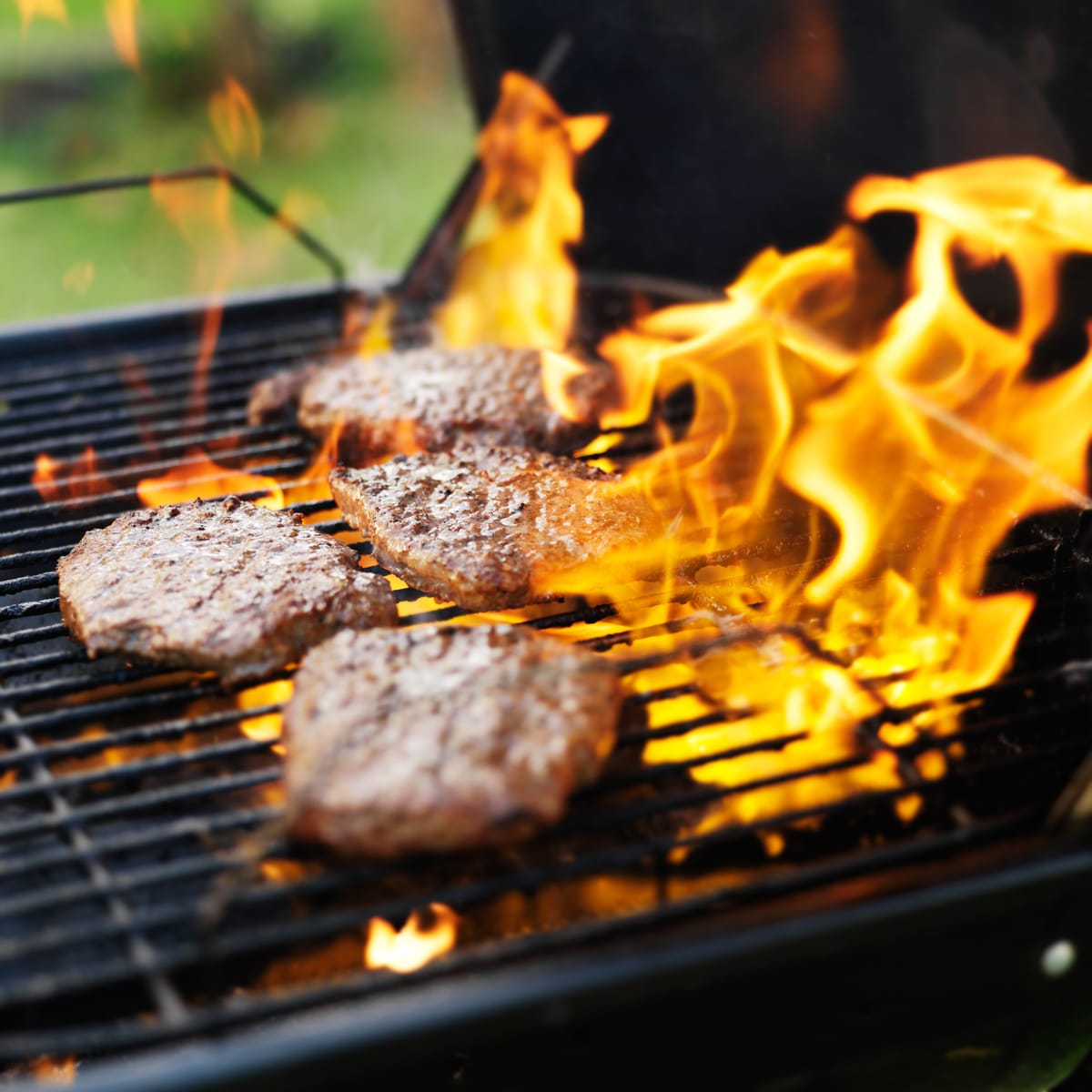 What Temperature Is Steak Done? A Simple Doneness Chart